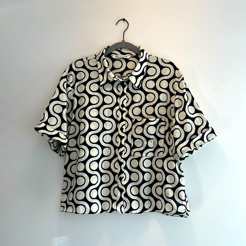 Zara blouse, short sleeve